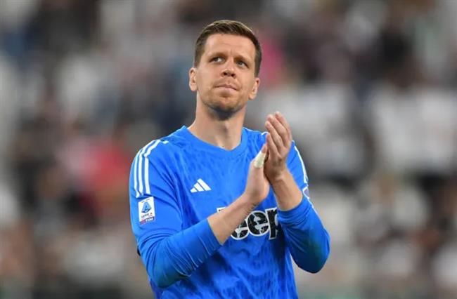 Wojciech Szczesny tuyen bo giai nghe o tuoi 34